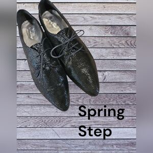 Spring Step NWOB SZ 39/8 Black Leather Conchetta Oxford Almond Toe Lace Up Shoe